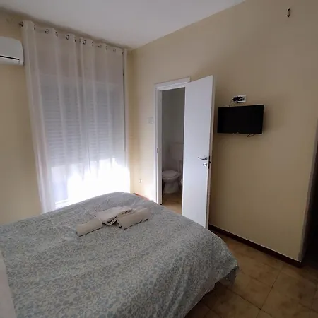 Porta Roma 3*