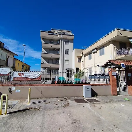 Porta Roma 3*