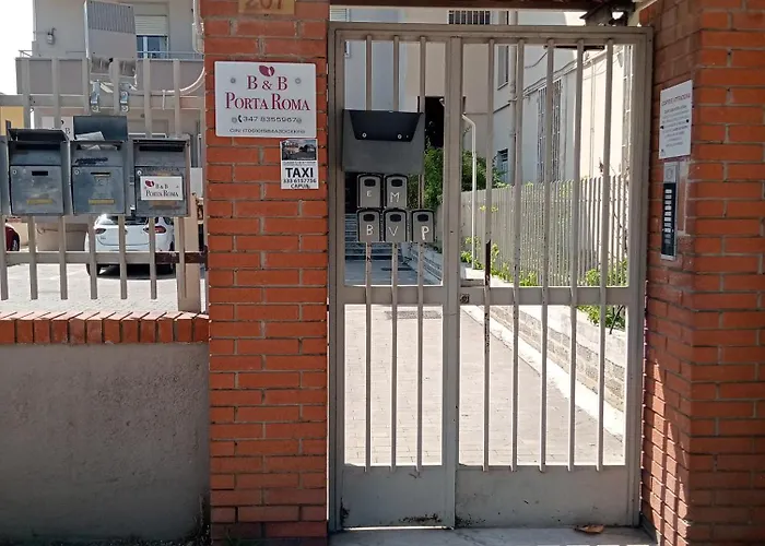 Porta Roma לינה וארוחת בוקר קפואה